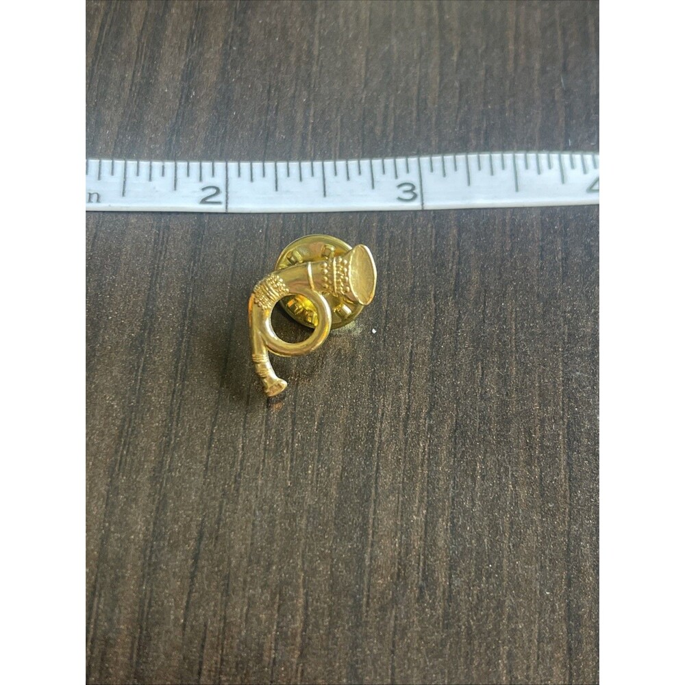 Civil War Bugle Horn Lapel Pin Gold Tone Collectible Pin
